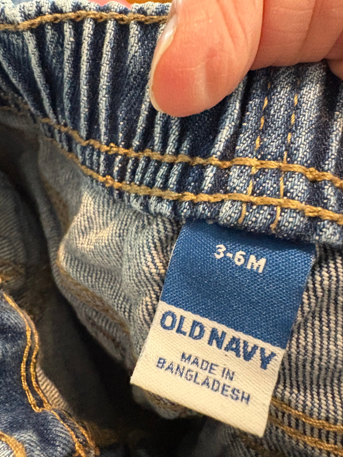 Jeans 3-6 mois old navy