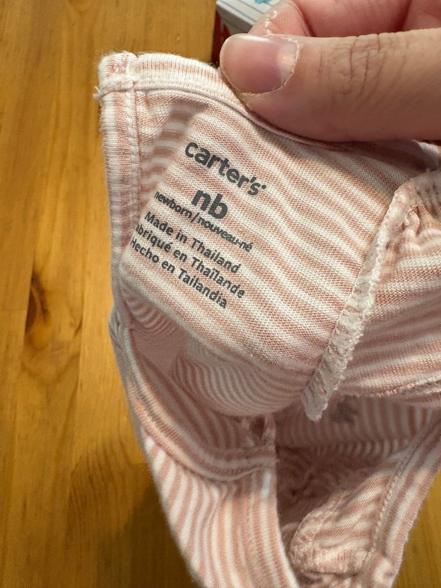 T-shirt carter’s nb