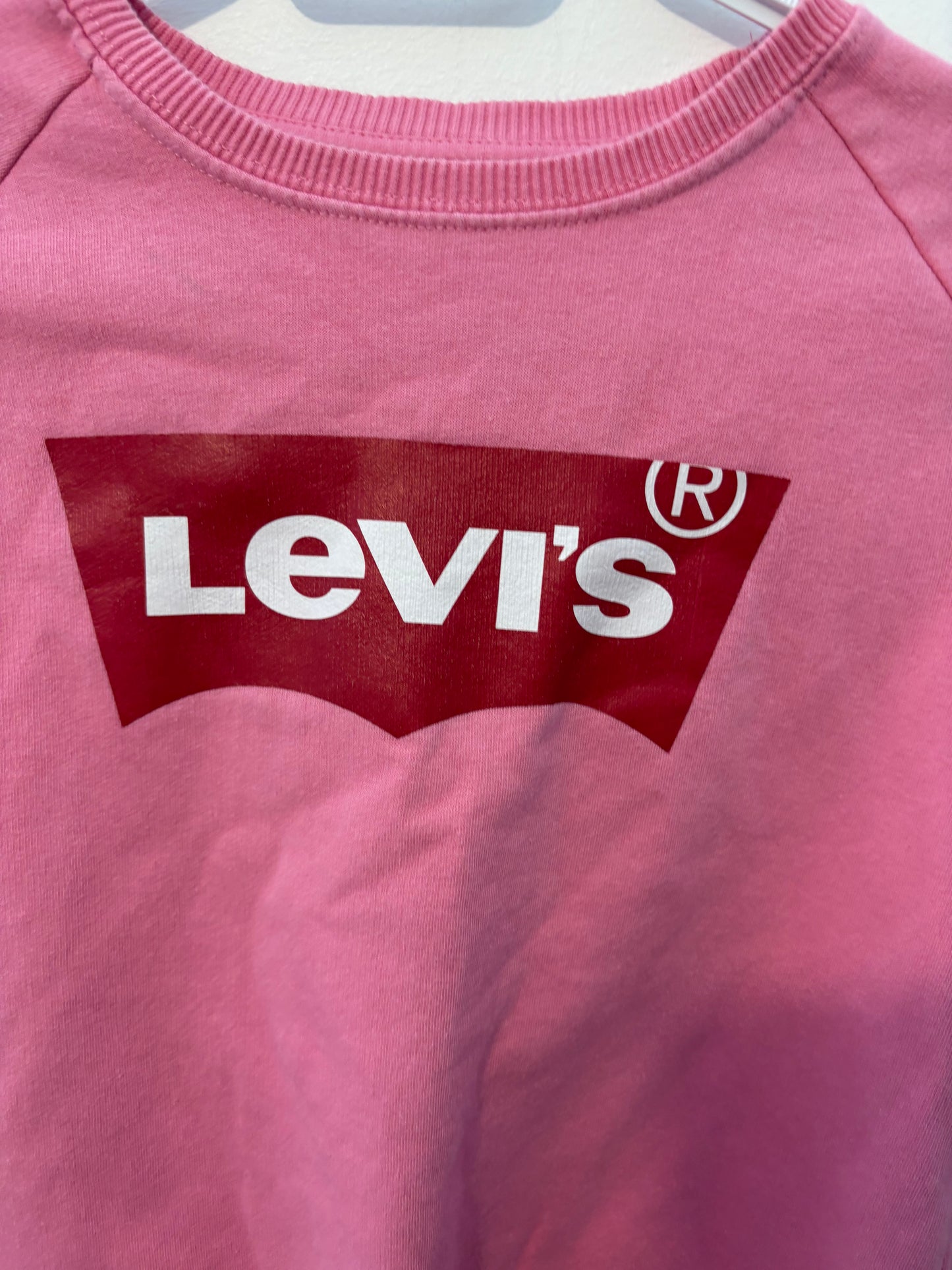 Coton ouaté Levi Medium valeur 51$ neuf
