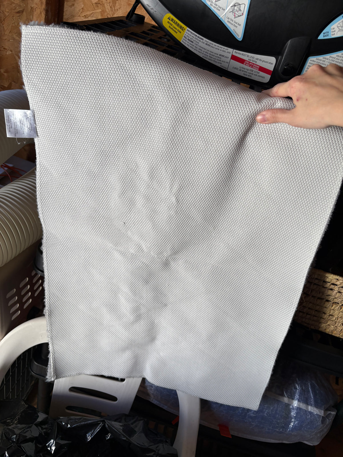 Petit tapis de chambre fraîchement lavé