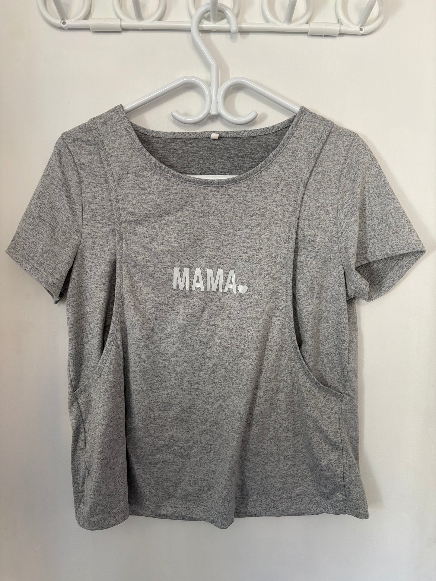 T-shirt allaitement medium état neuf
