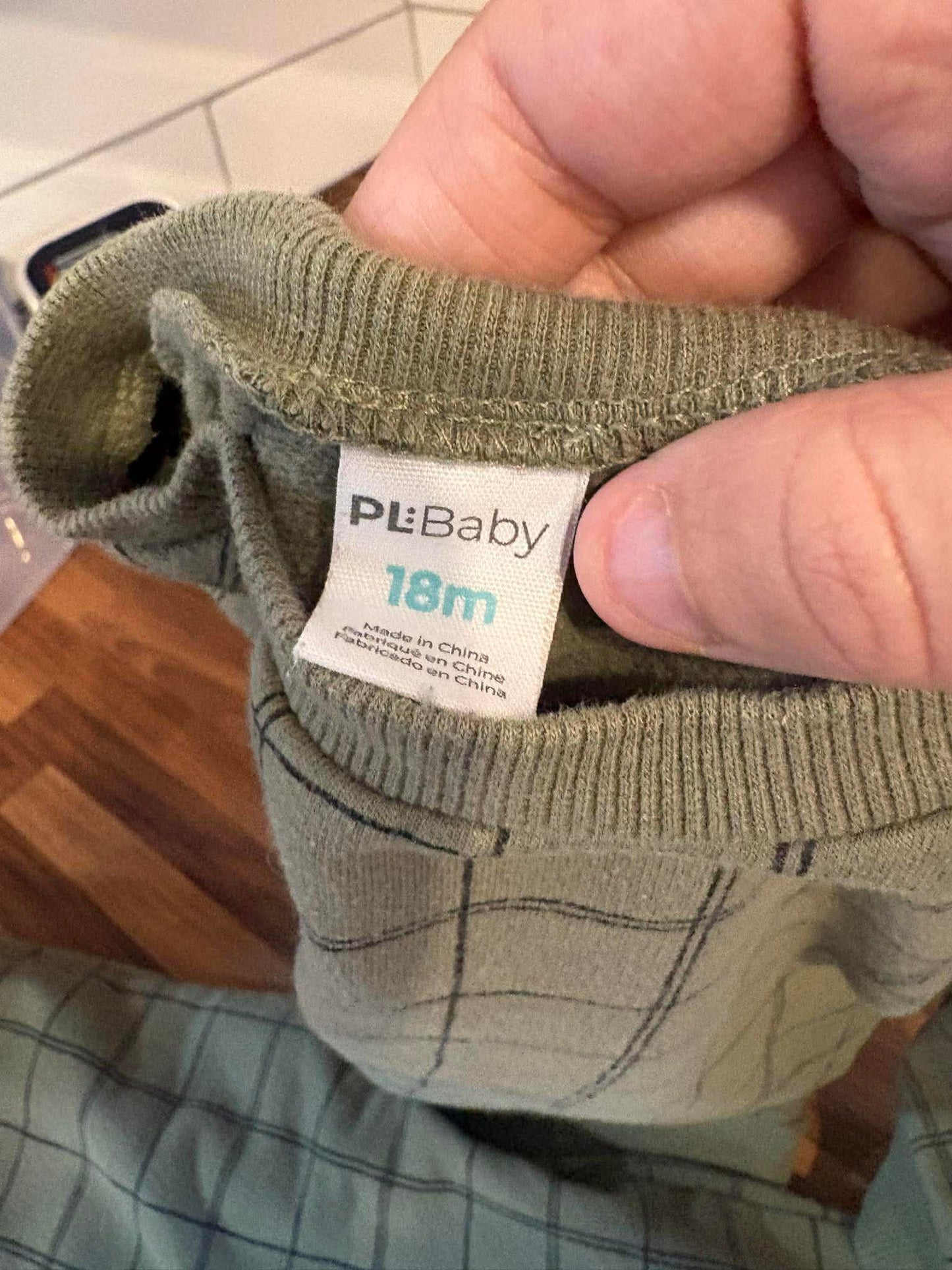 Ensemble pl baby 18 mois(cmb)