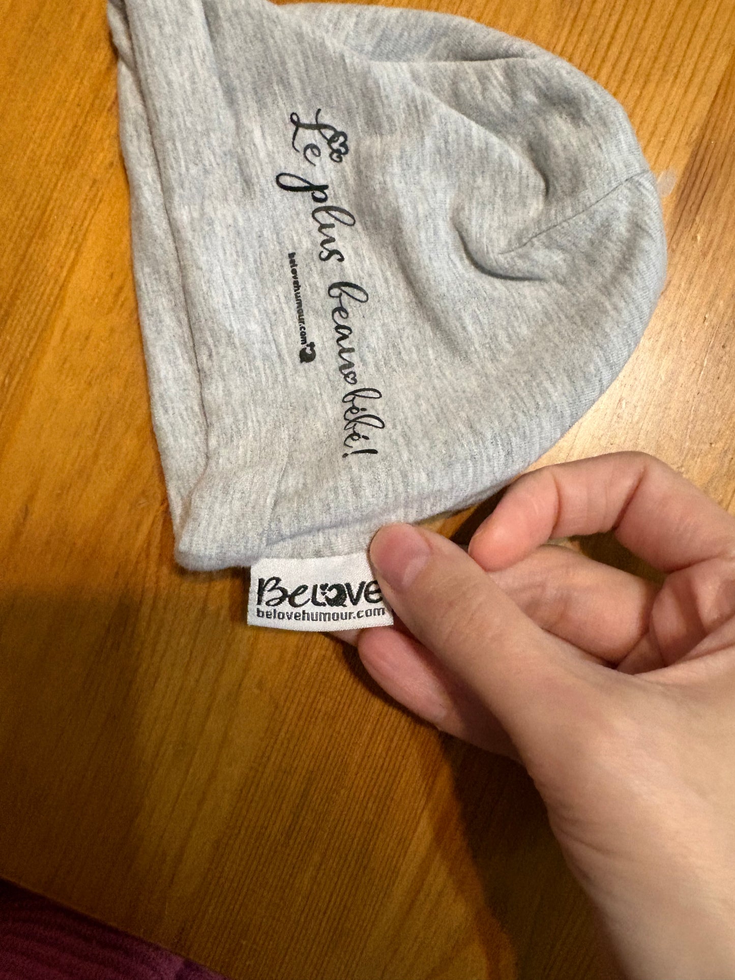 Bonnet (Le plus beau bébe) beloved nouveau-née état neuf