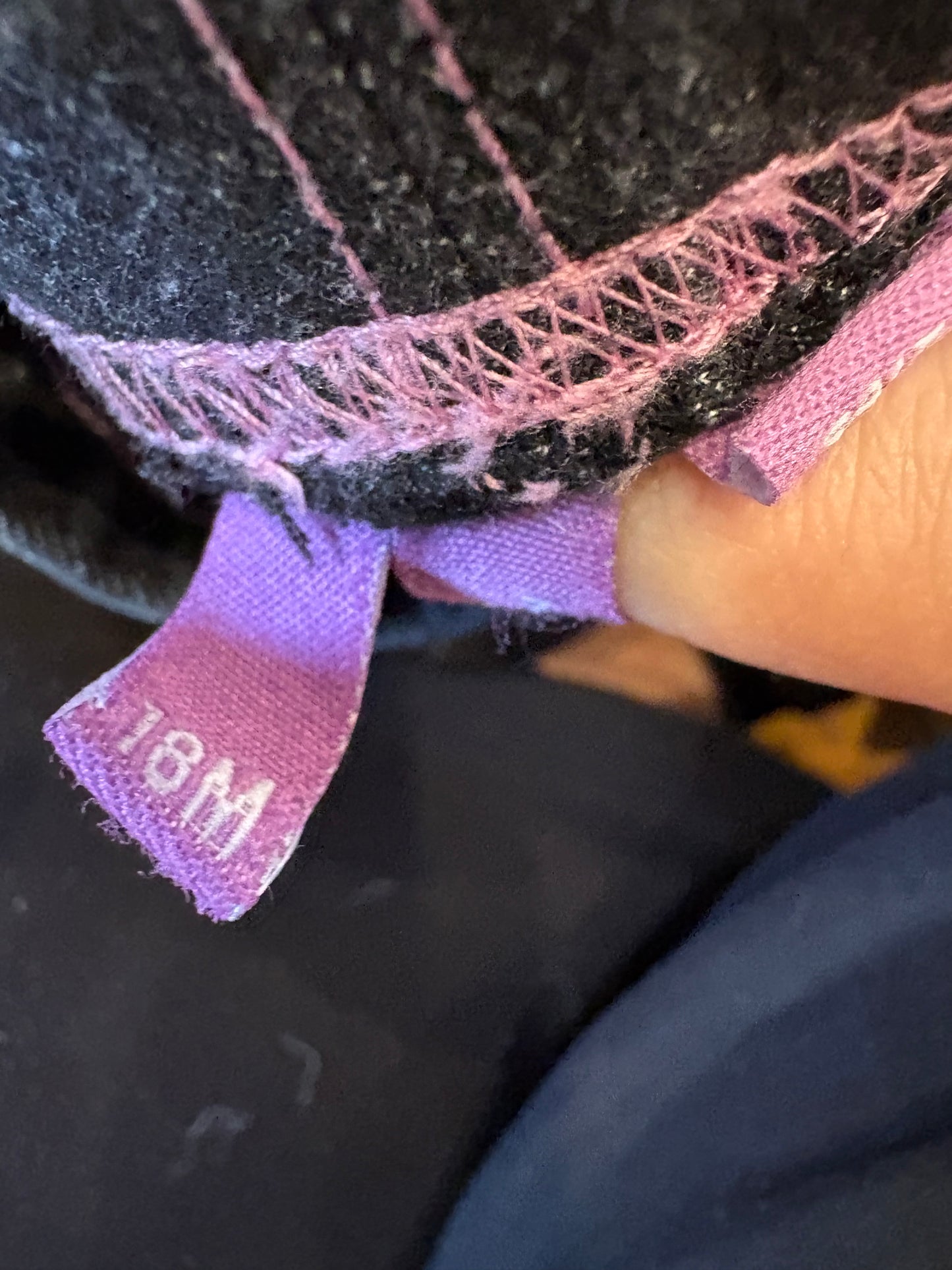 Pantalon chapeau pointût 18 mois