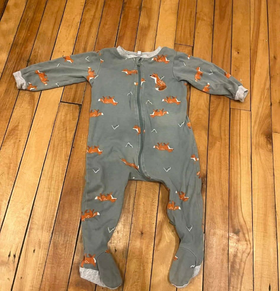 Pyjama pekkle 12 mois(consignationmb)