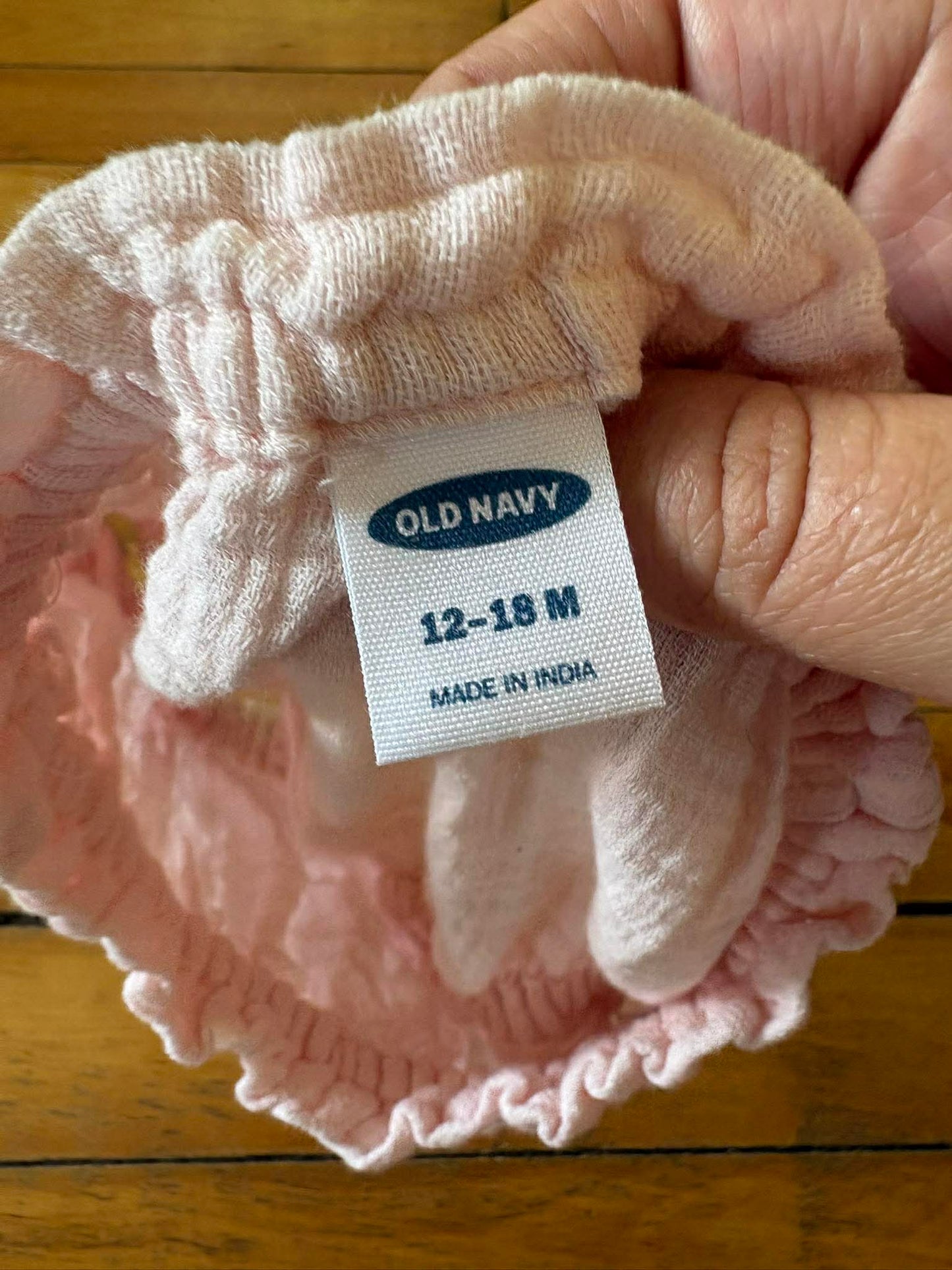 Short old navy 12-18 mois