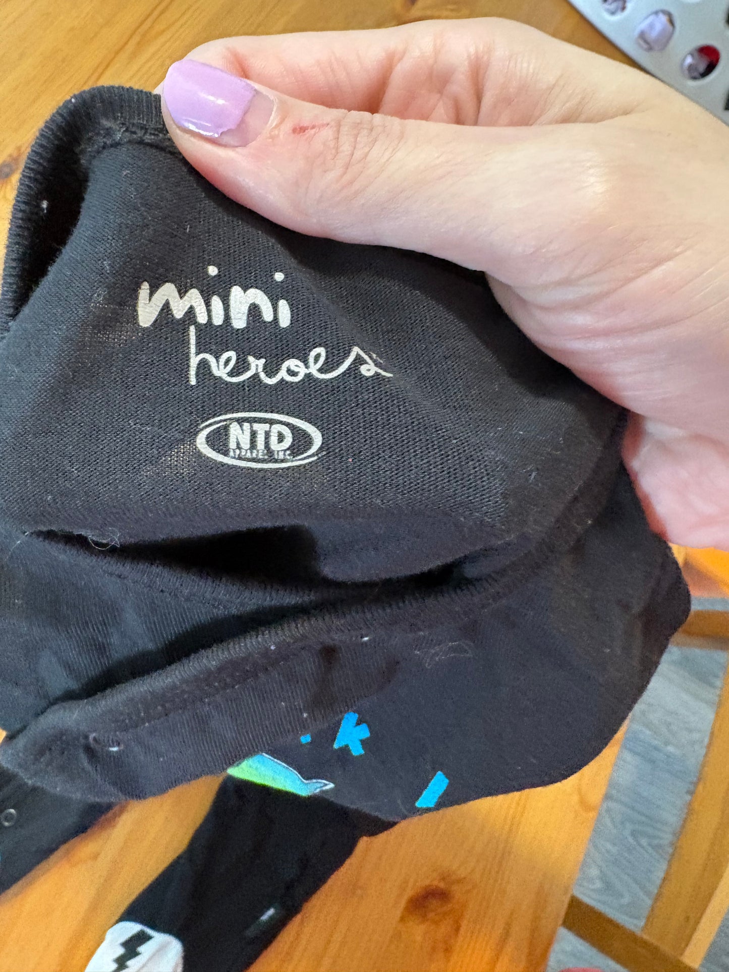 Pyjama mini heroes 6-9 mois