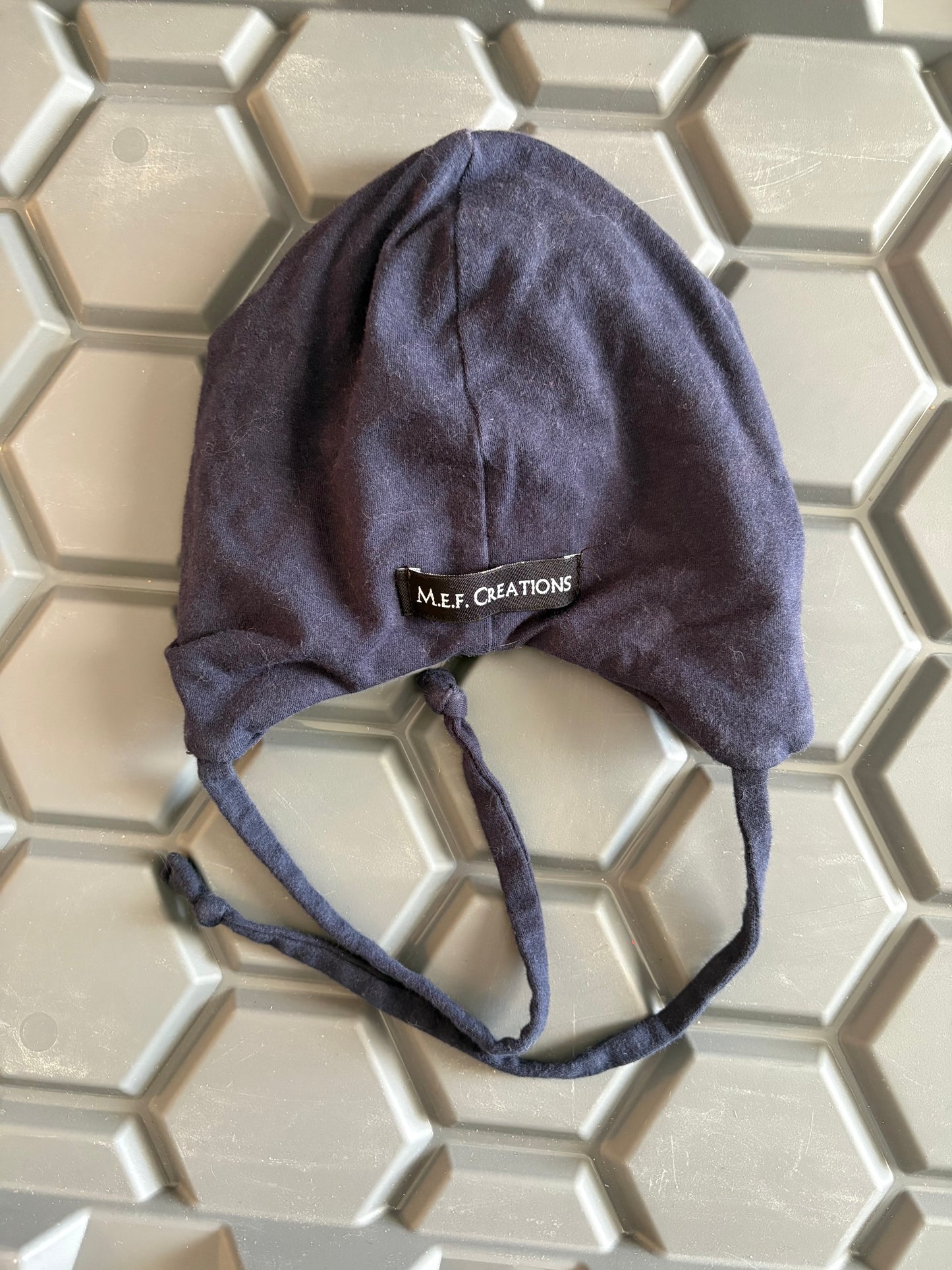 Bonnet printemps m.e.f créations 3-6 mois