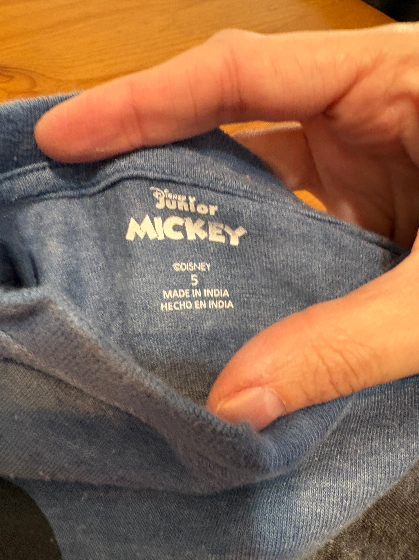 T-shirt disney mikey 5 ans