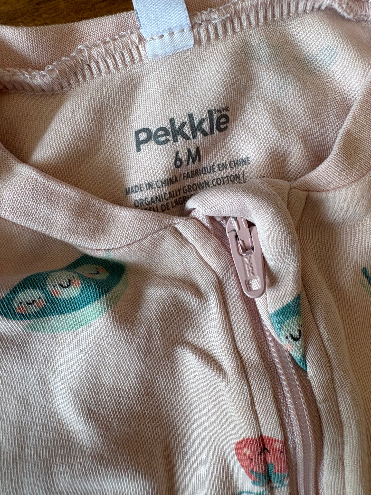 Pekkle 6 mois *imparfait* (cmb)