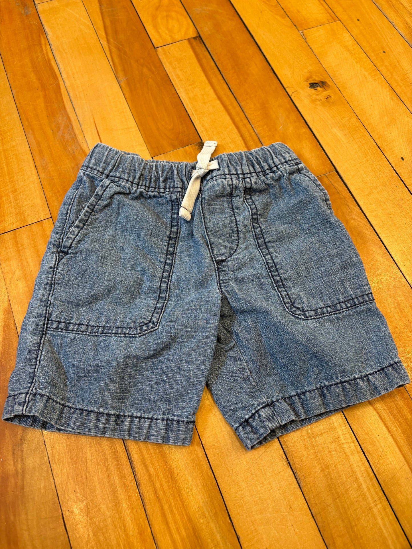 Short carter's 2T