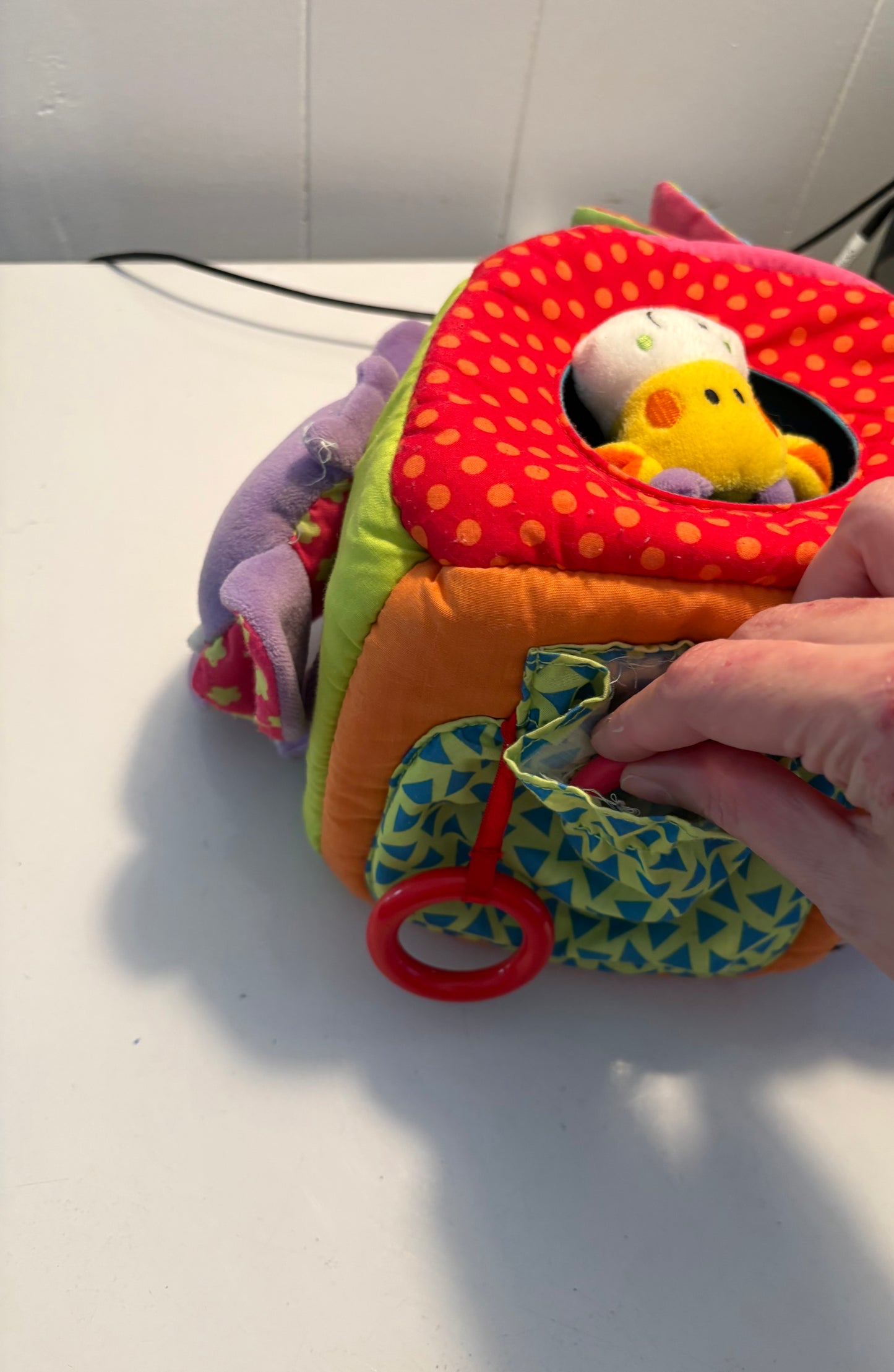 Cube jouet pour bébé