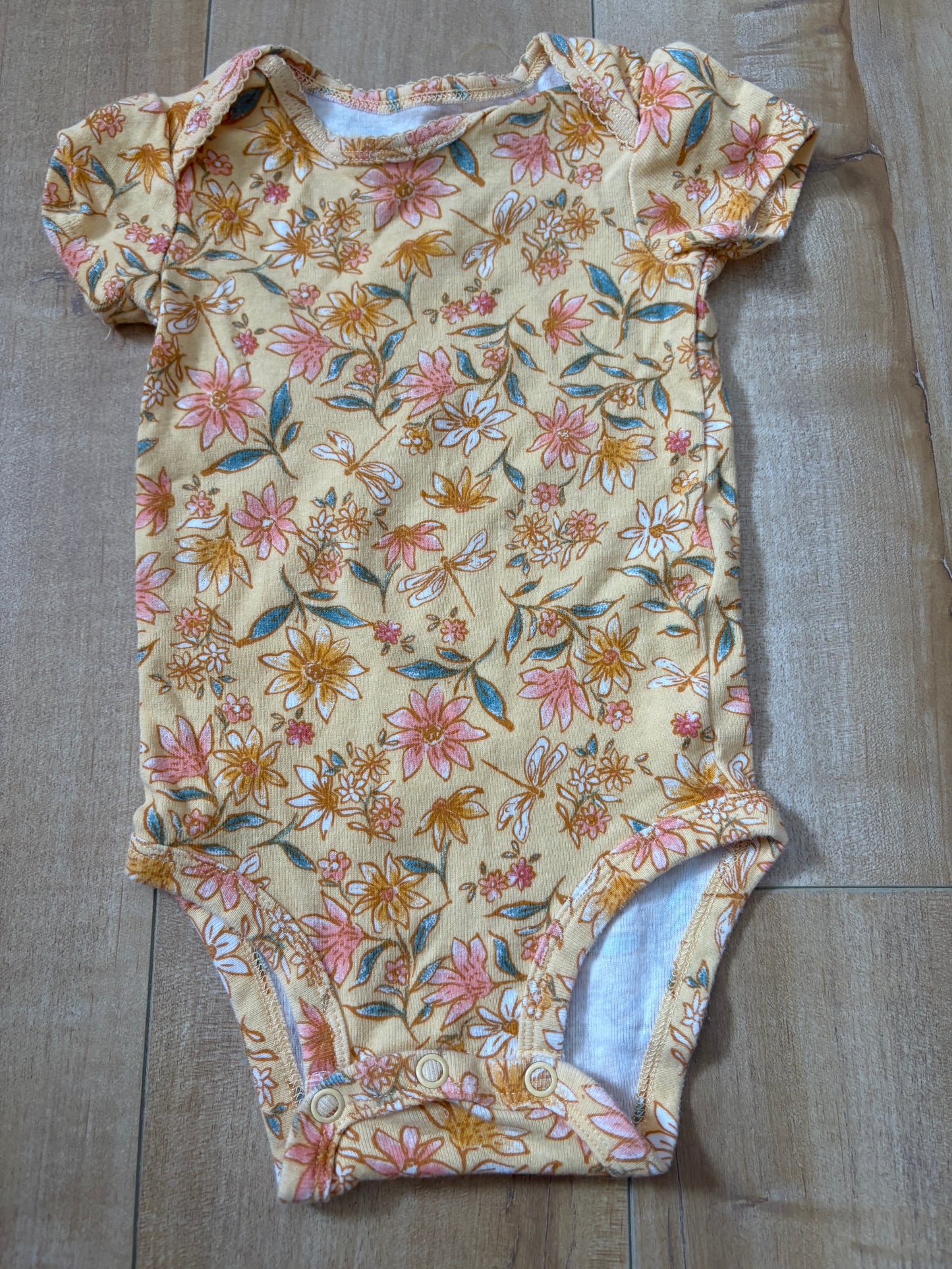 Cache-couche carter’s 6 mois neuf