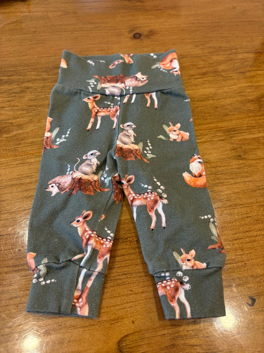 Pantalon pas de marque nouveau née (cmb)