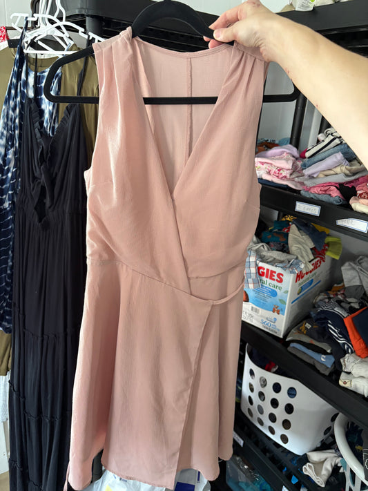 Magnifique Robe porte feuille, rose poudre small