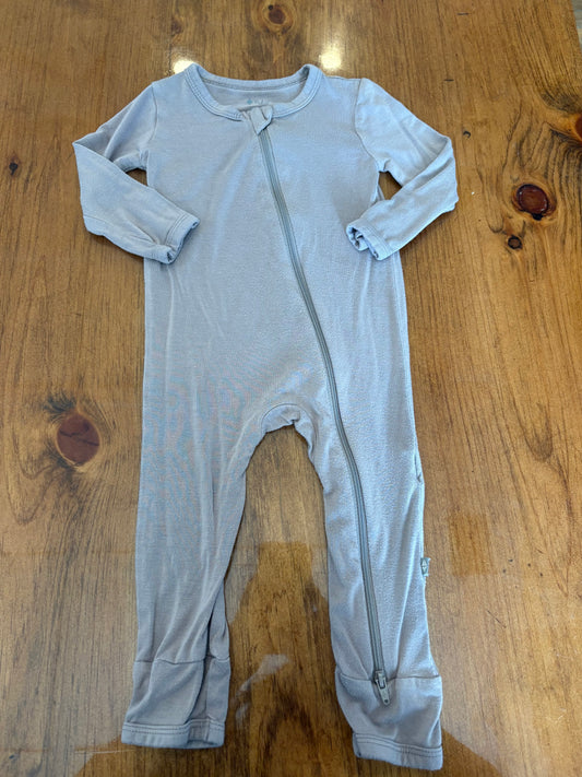 Pyjama 6-12 mois très doux (cmb)