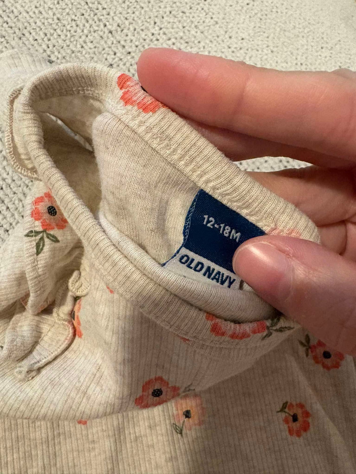 camisole old navy 12-18 mois