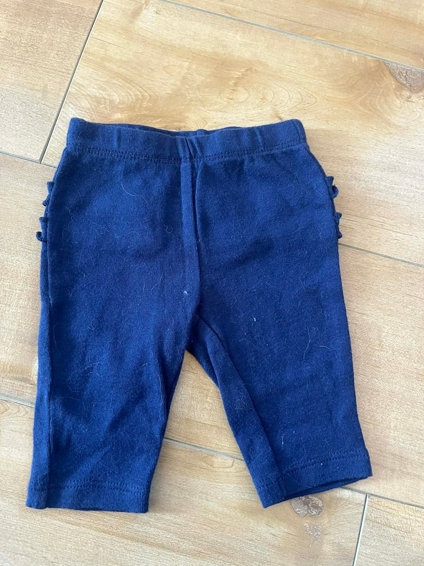 Pantalon nouveau-née (frou frou derrière)