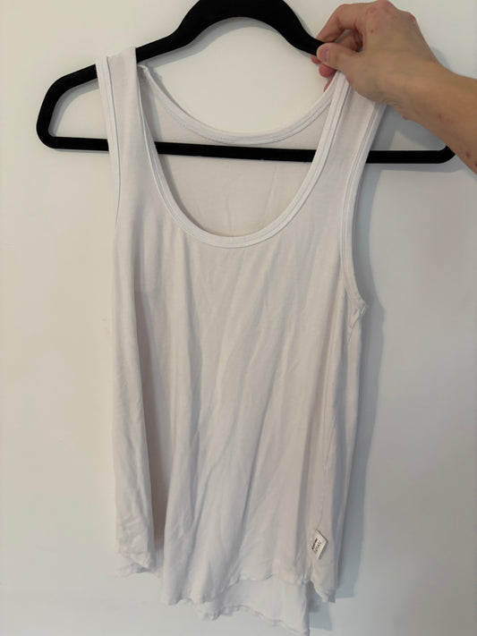 Camisole fait par une maman small medium(création québécoise)