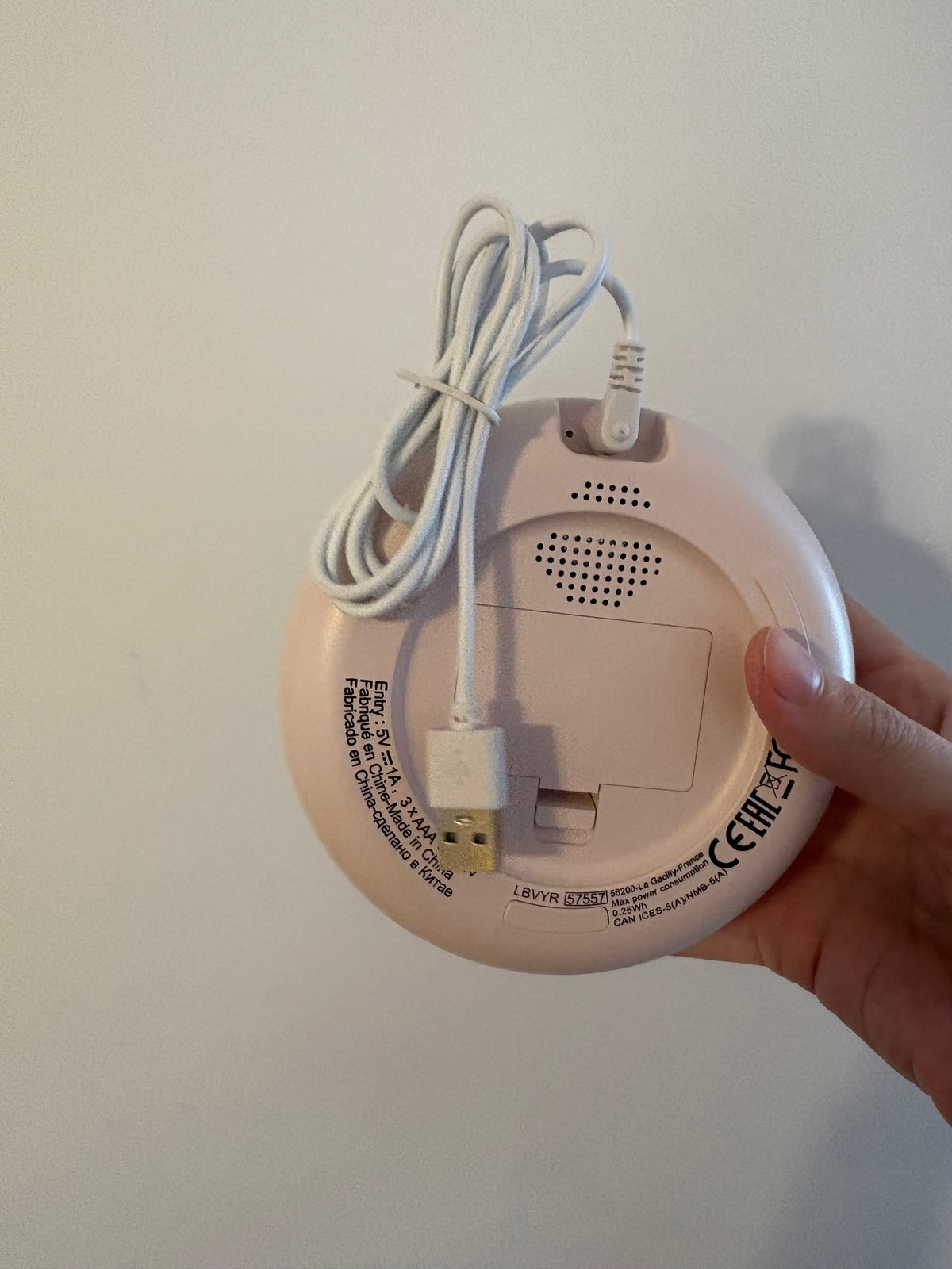 Réveil matin rose neuf