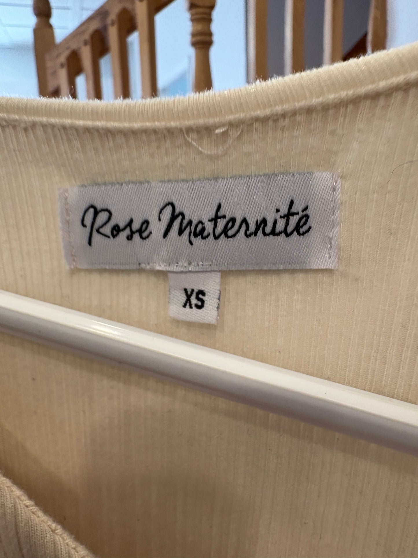 Magnifique robe rose maternité et allaitement Xs peut faire jusqu'à Médium/Large très ample (cmb)