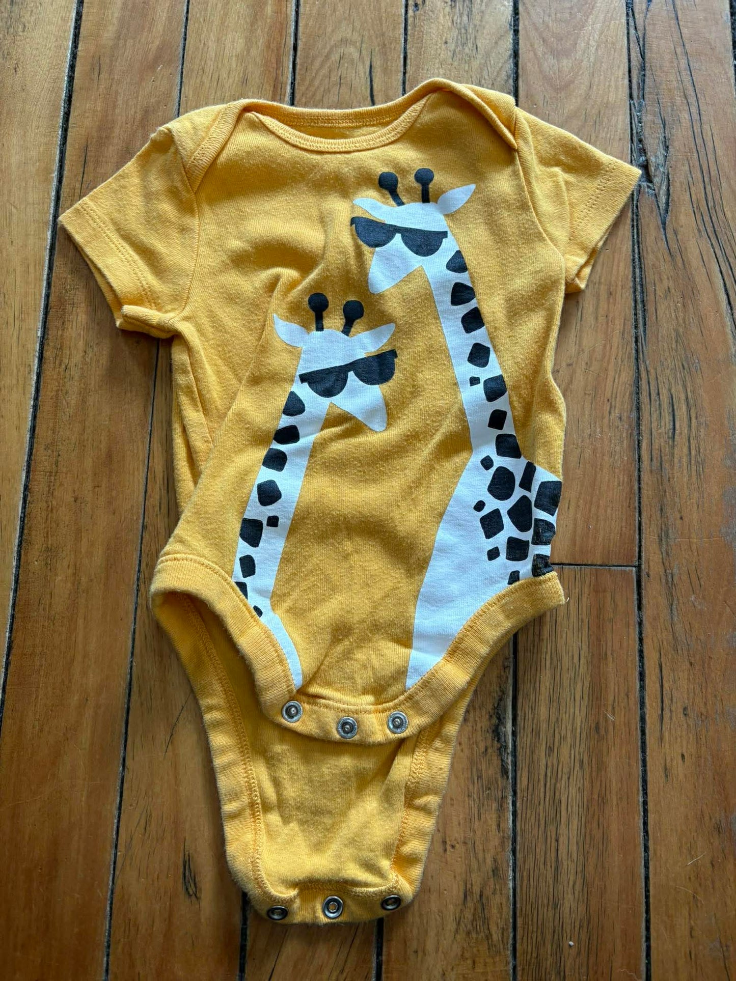 Cache-couche old navy 3-6 mois *