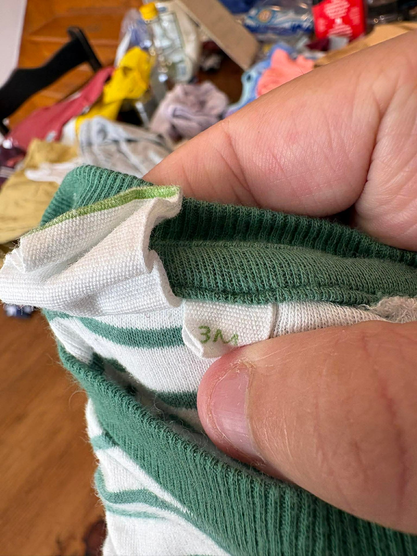 Gilet deux petit canard bio 3 mois état neuf