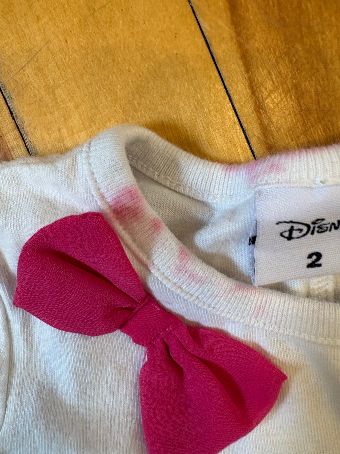 Chandail disney 2T imparfait*
