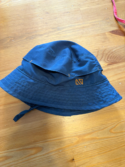Chapeau nanö 12-18 mois neuf
