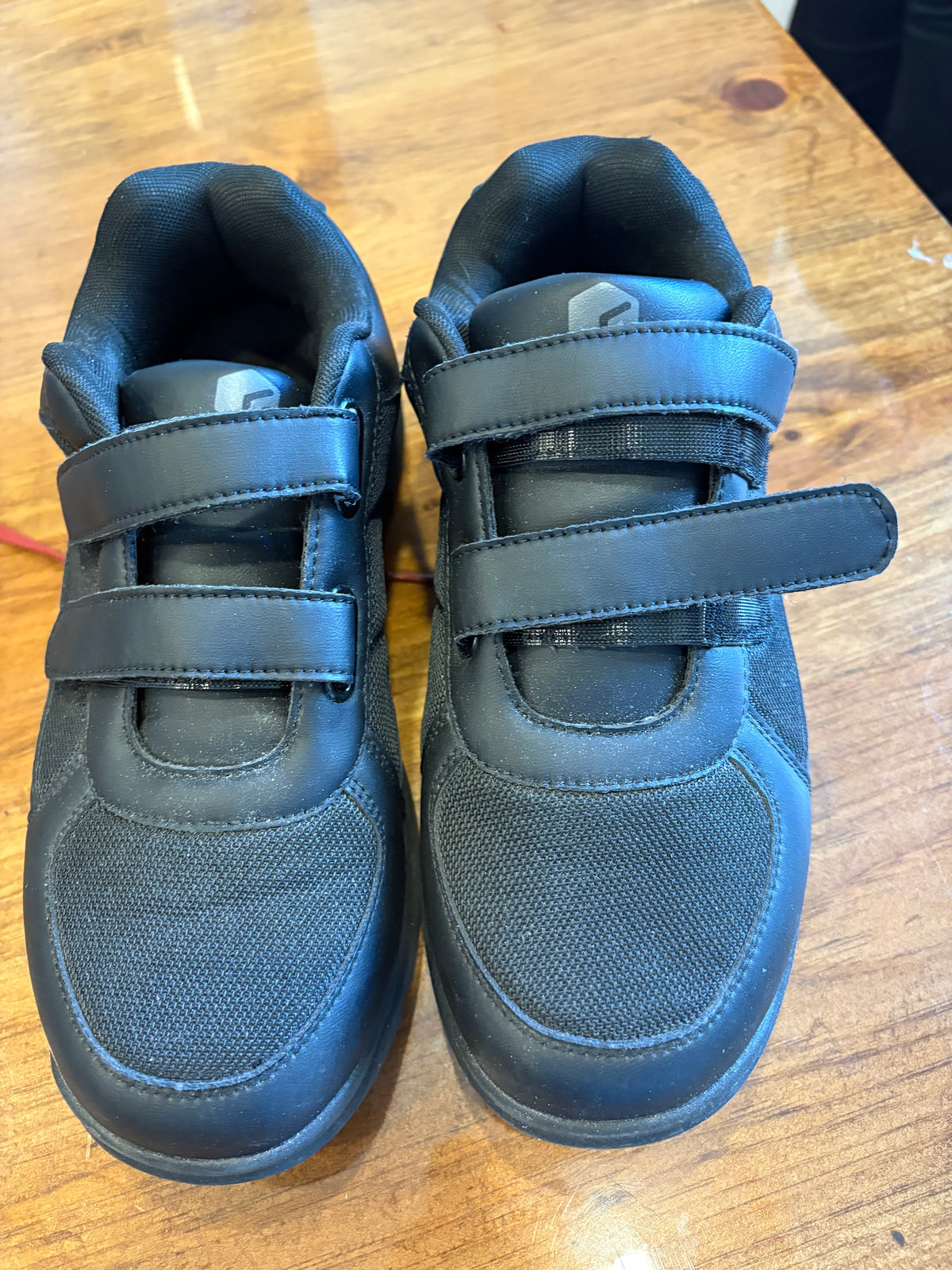 Chaussure comme des pantoufles homme taille 10,11 (cmb)