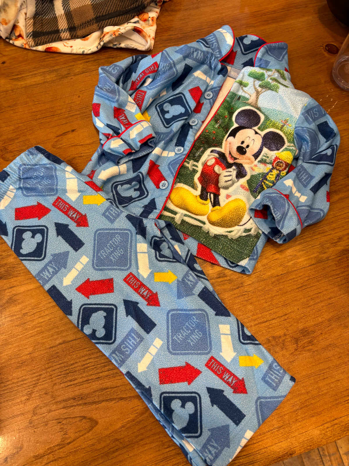 Pyjama Disney 12-18 mois (cmb)