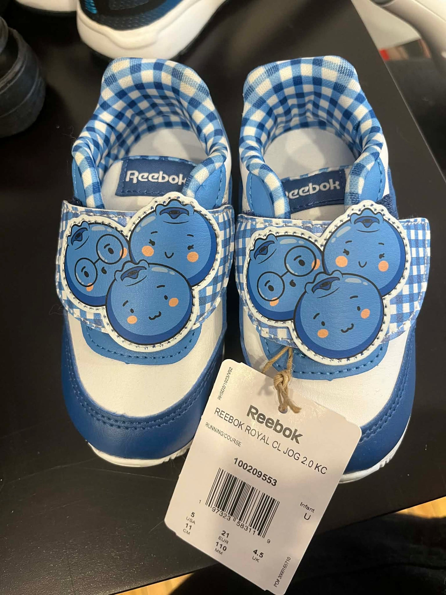 Soulier neuf reebook taille 5
