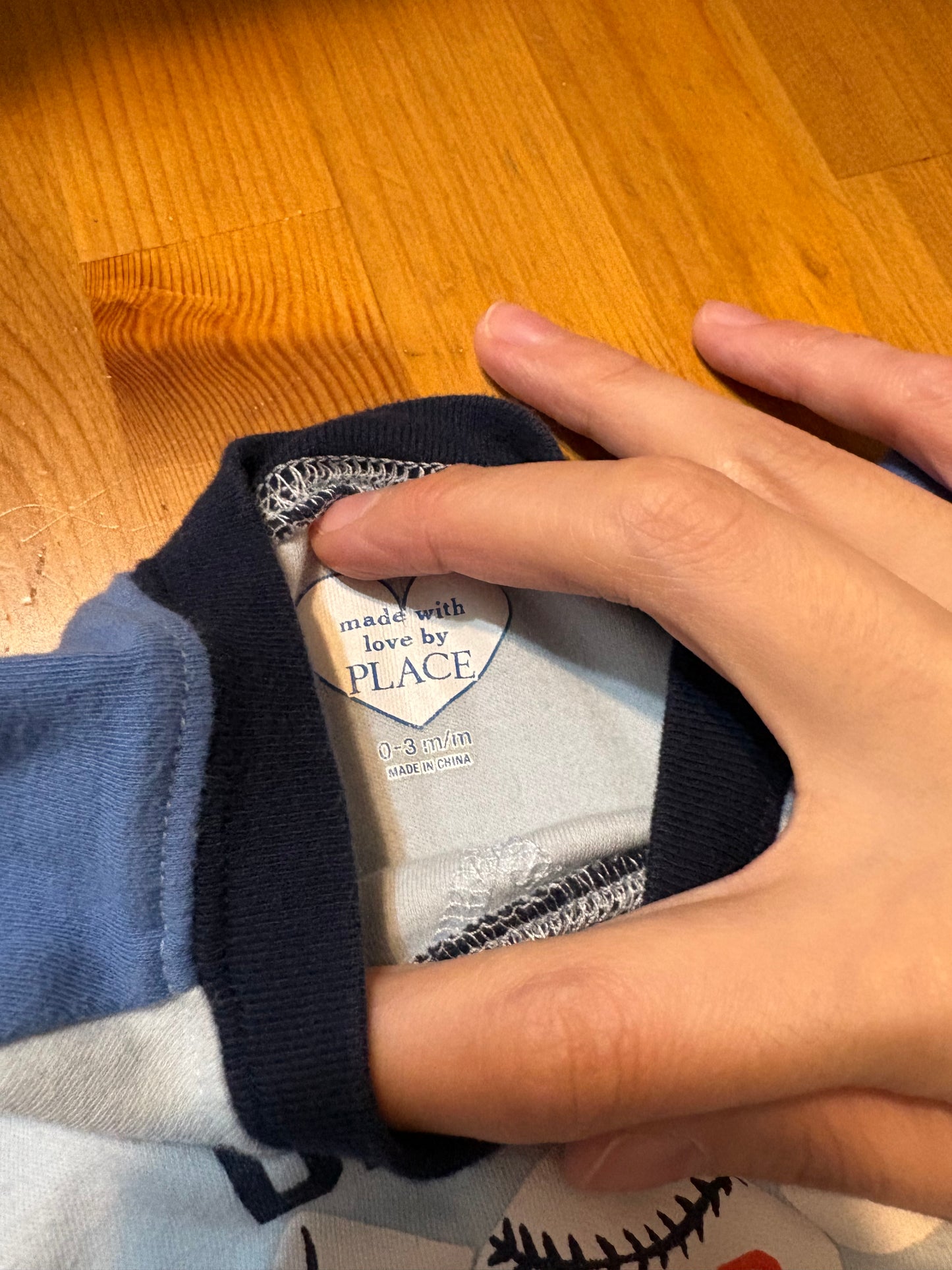 Cache-couche children place 0-3 mois