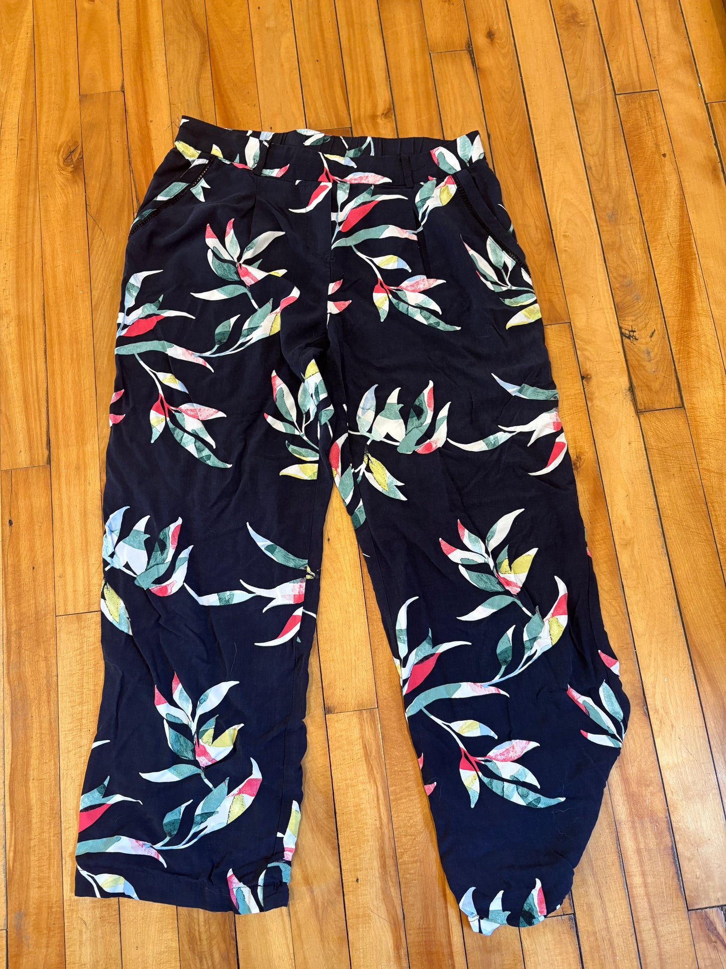 Pantalon Reitmans taille 8 médium large (cmb)