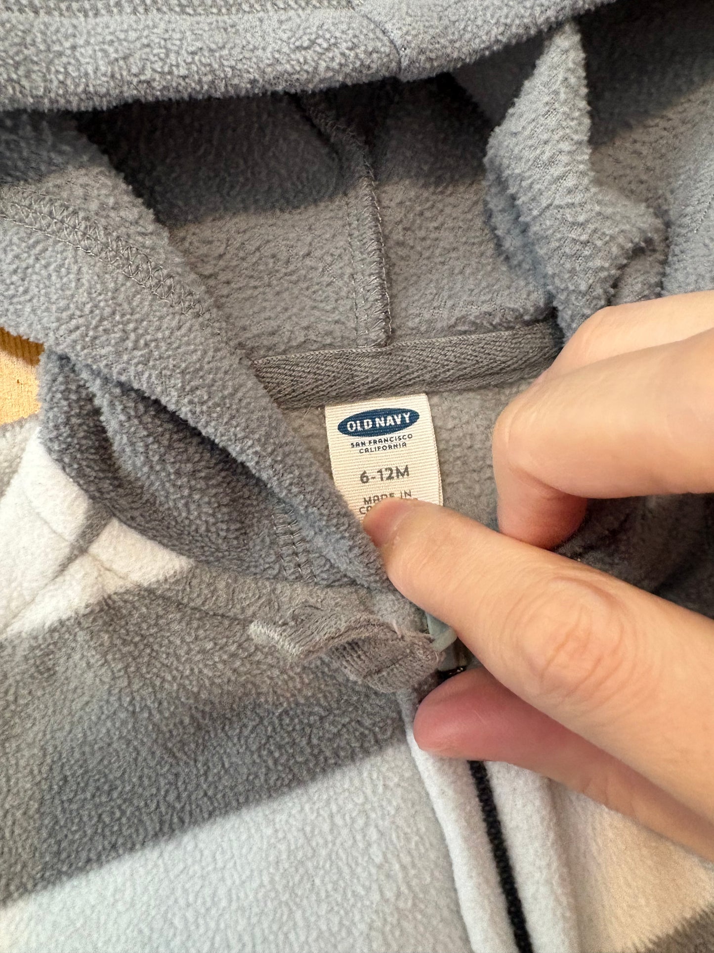 veste polar old navy 6-12 mois