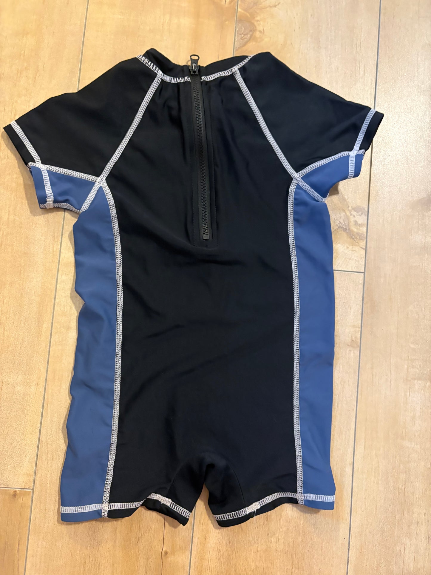 Costume de bain romy&askel 24 mois