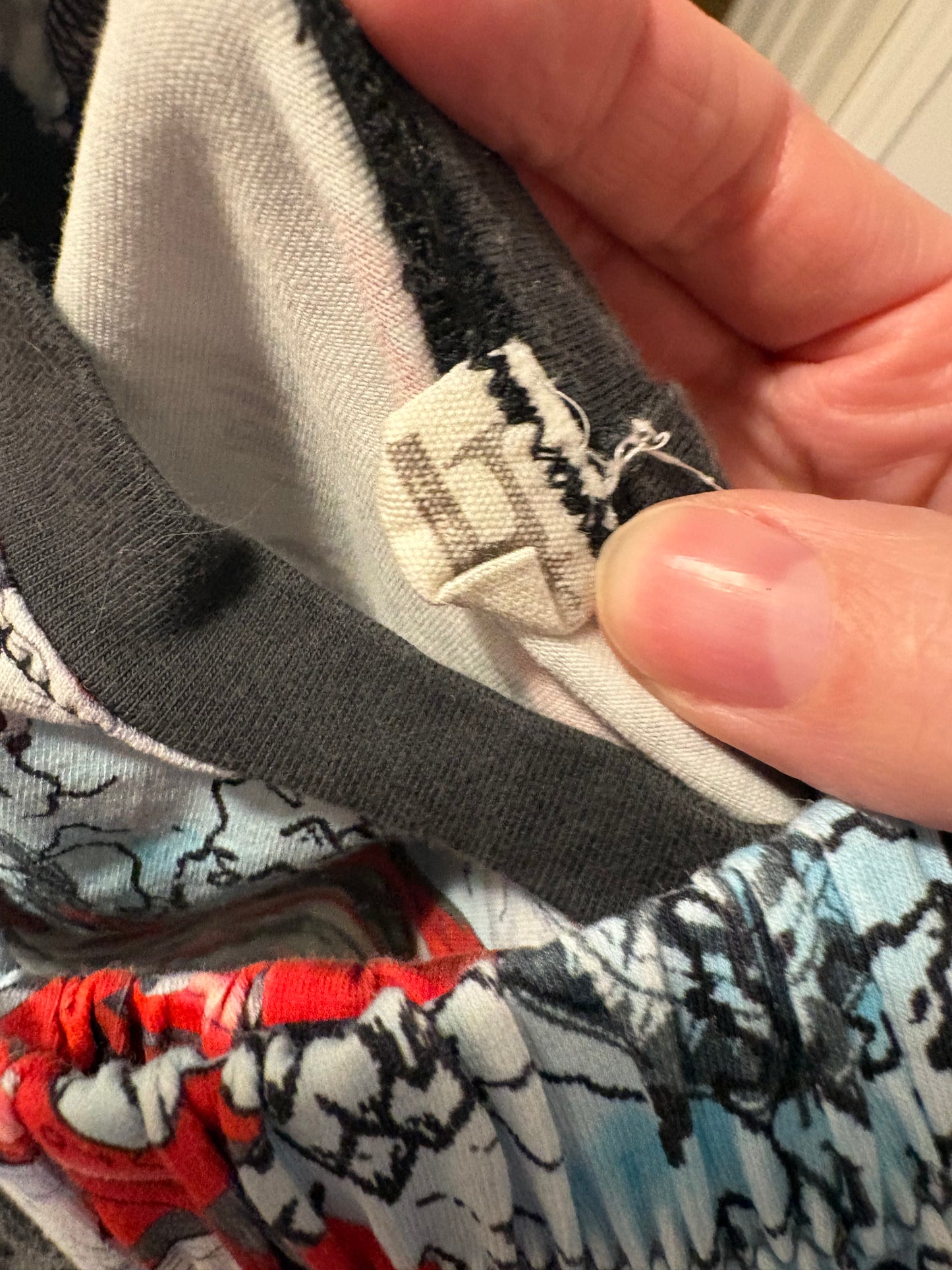 Ensemble neuf 2-3 ans fait à la main