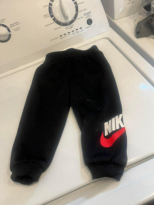 Pantalon nike 12 mois