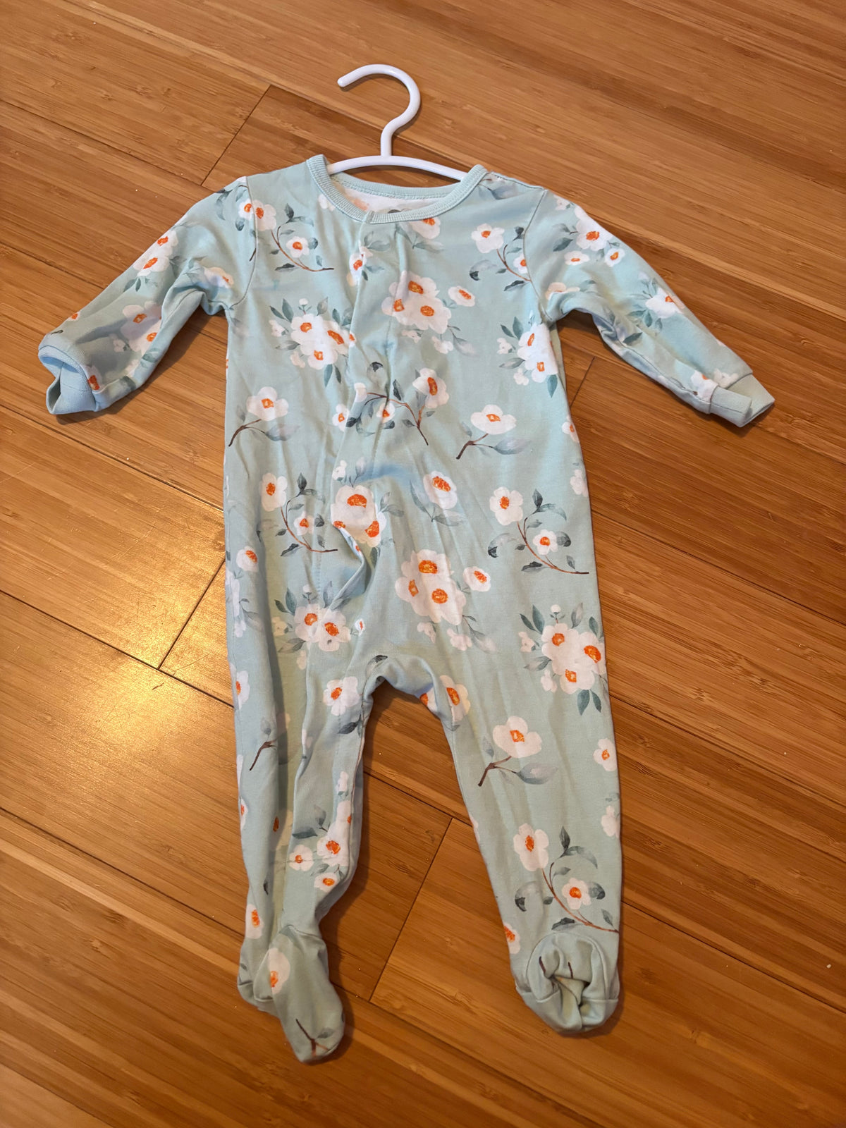Pyjama collé collé 0-3 / 3-6 mois (cmb)