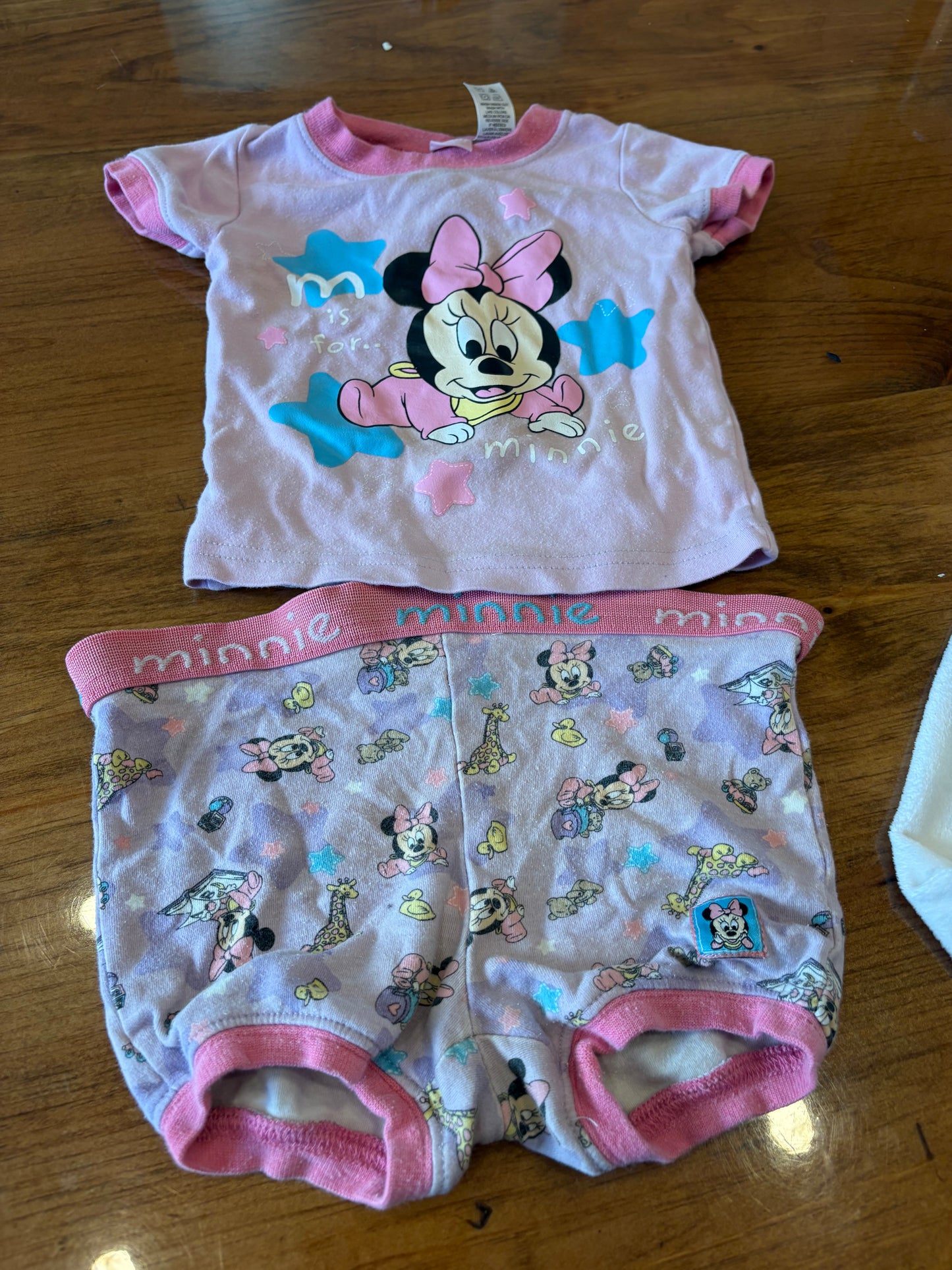 Ensemble Disney 12 mois (cmb)