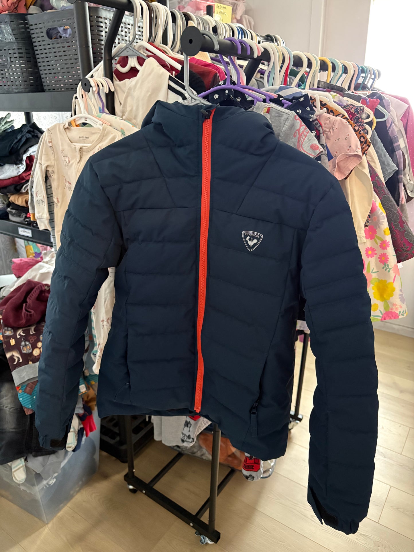 Manteau rossignol 12T valeur 255$ état neuf