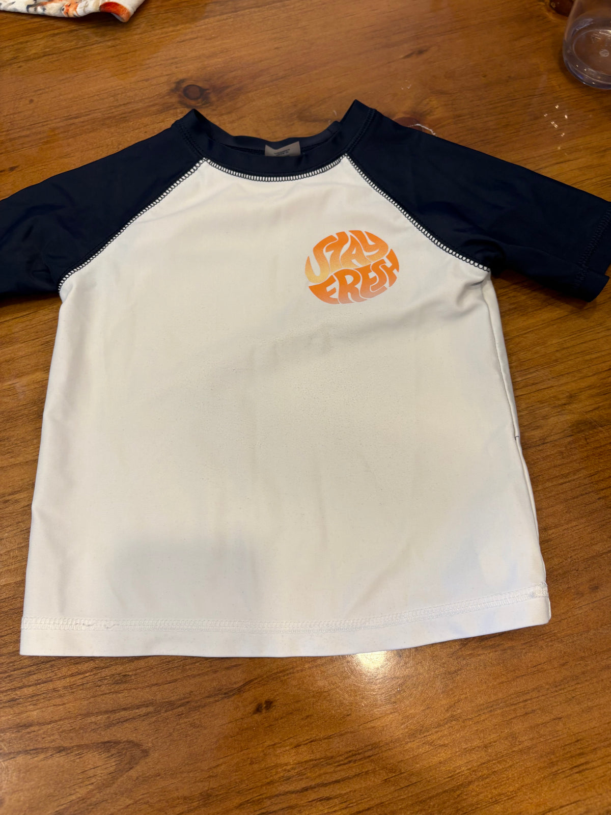 Chandail Old navy 2T (cmb)