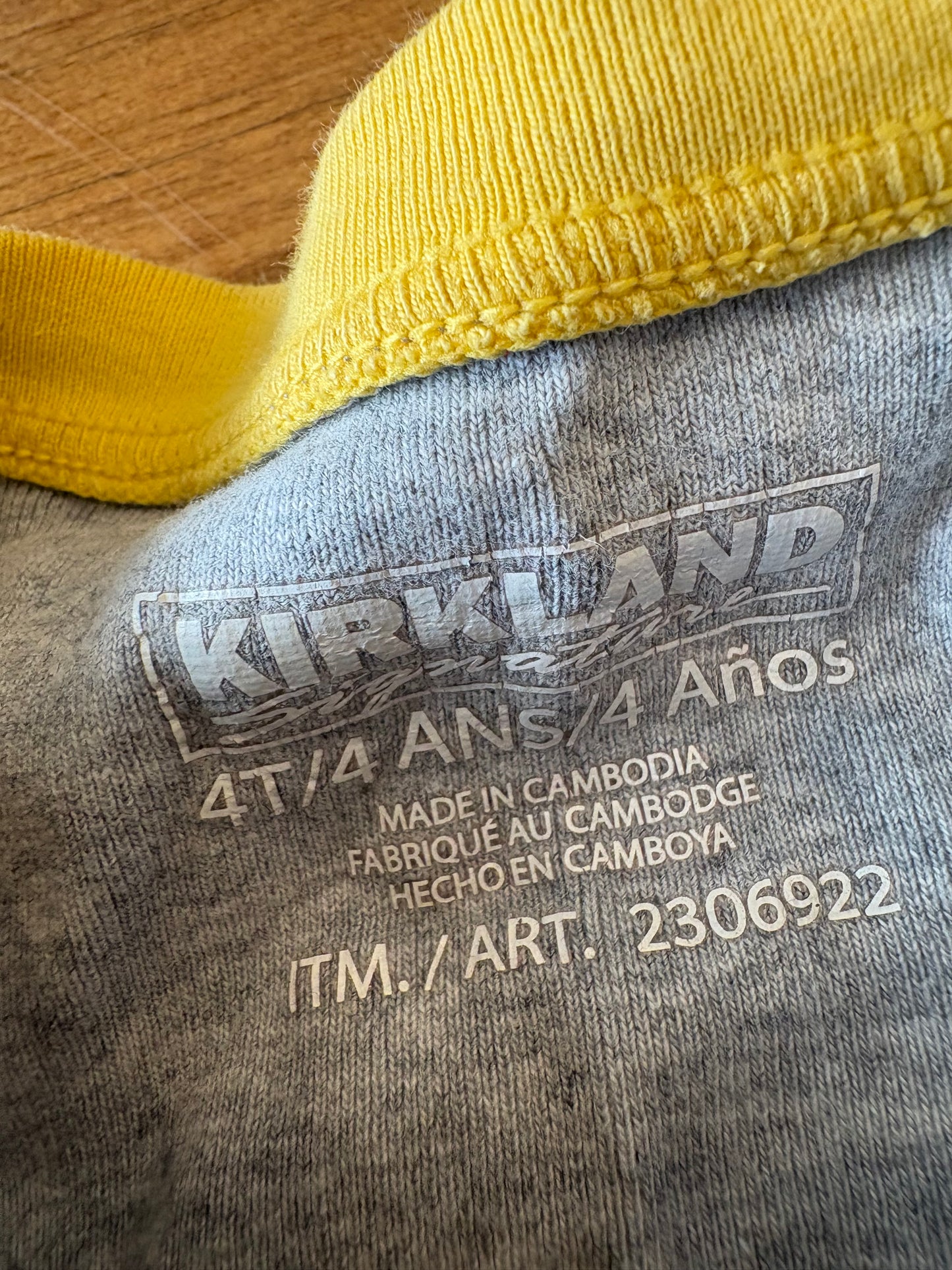 Chandail kirkland 4T