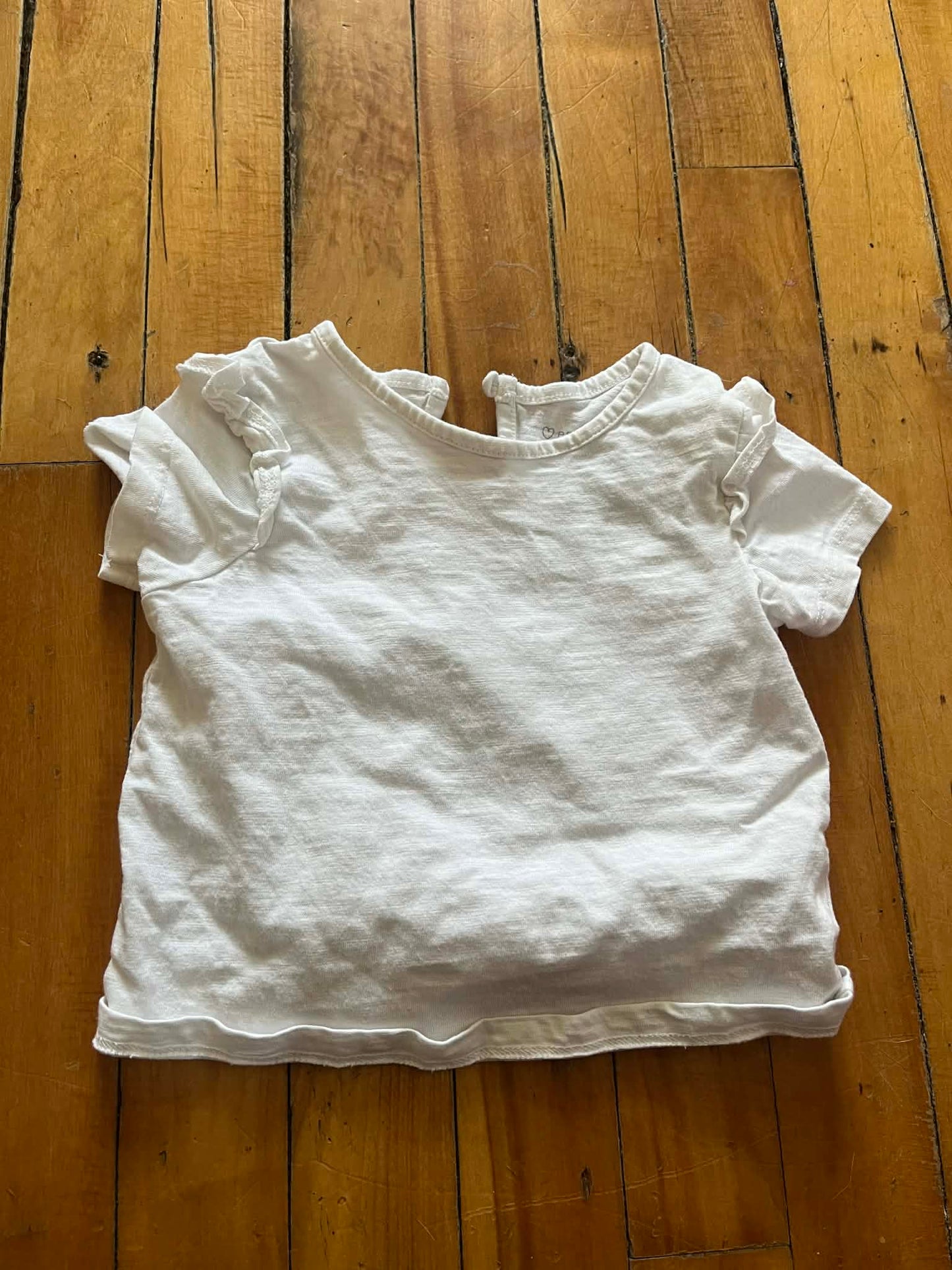 t-shirt primark 9-12 mois
