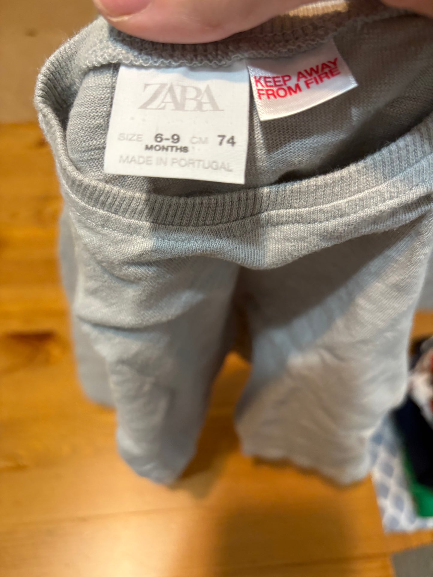 Gilet Zara 6-9 mois