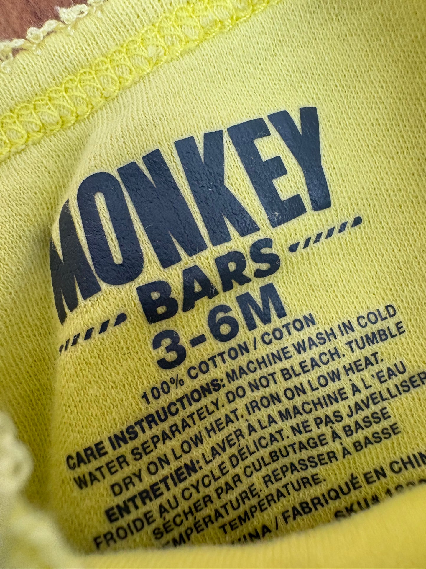 Cache couche monkey bar 3-6 mois (cmb)
