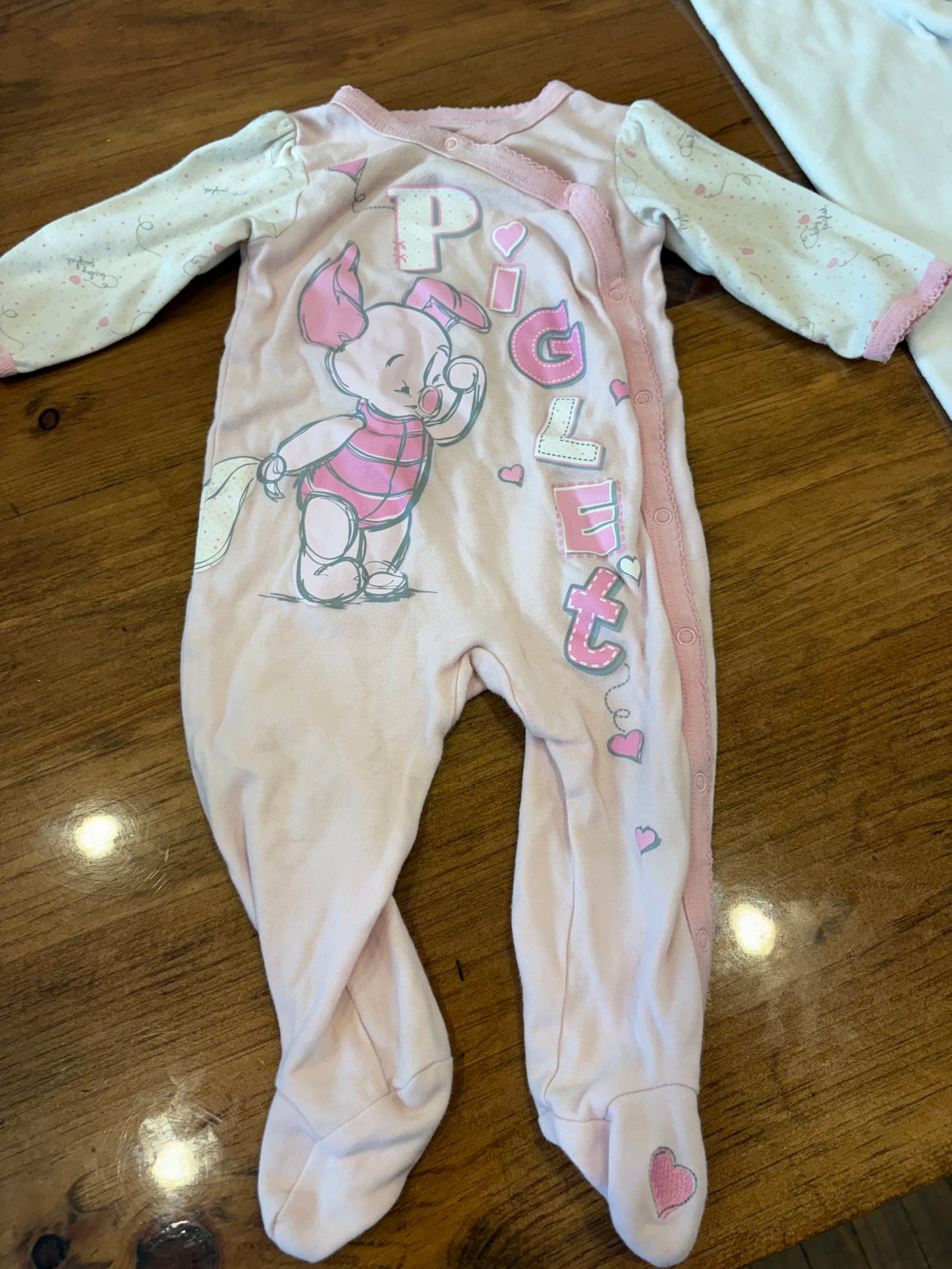 Pyjama 6-9 mois Disney (cmb)