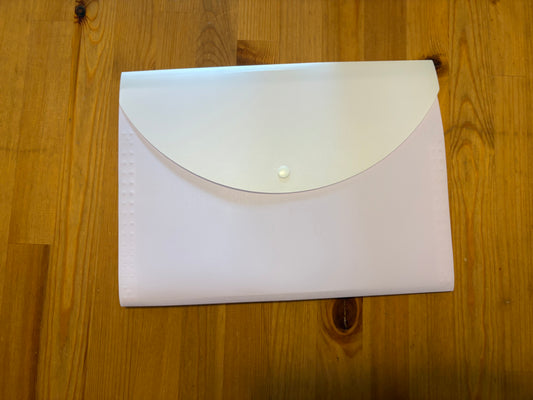 Porte document mauve neuf