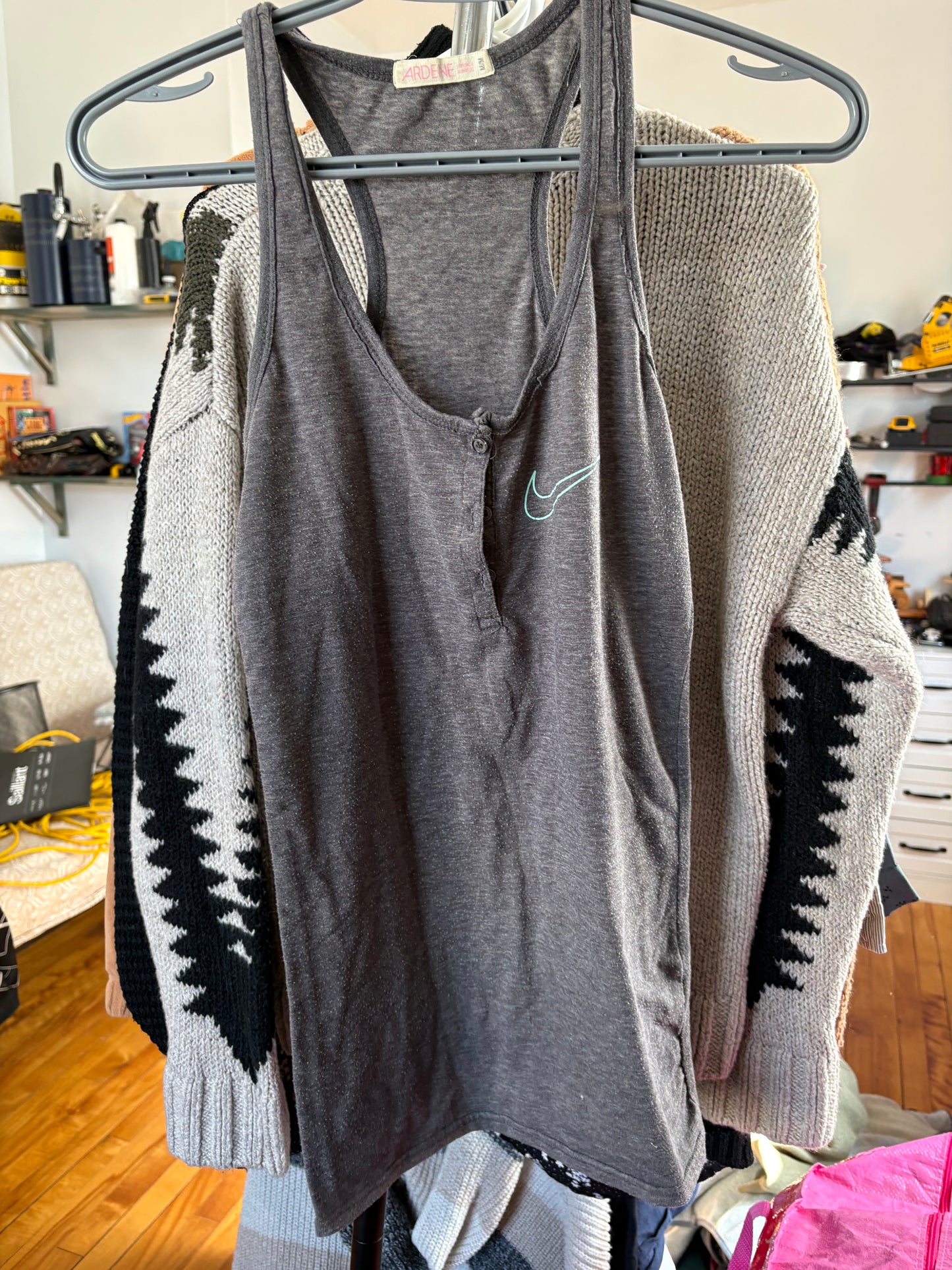 Camisole Ardene médium avec signe Nike ajouter (cmb)