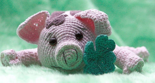 Petit cochon avec trèfle personnalisable